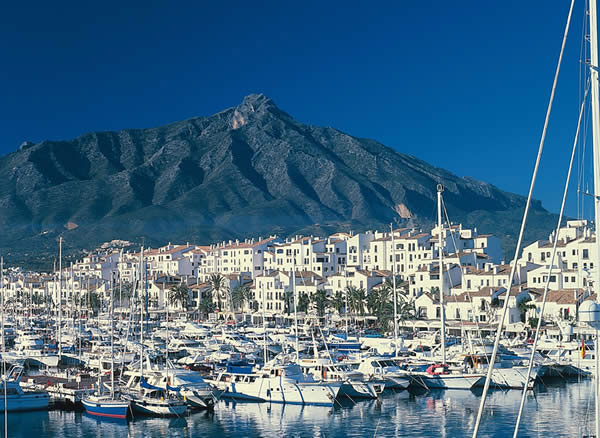 230405030616_374_puerto_banus