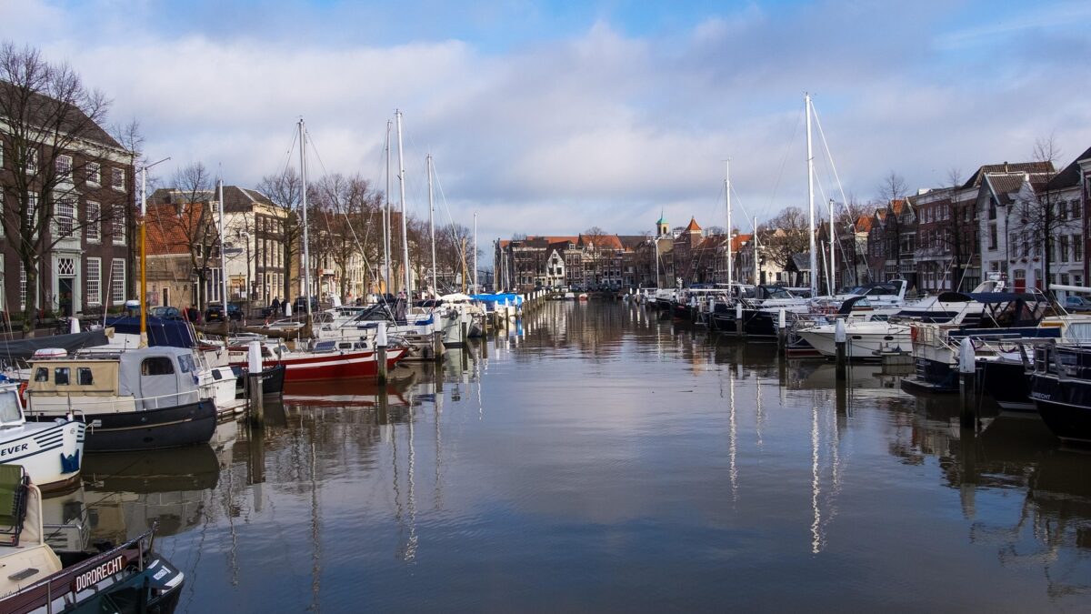 frederic_willocq-buitenland-3908881_1920