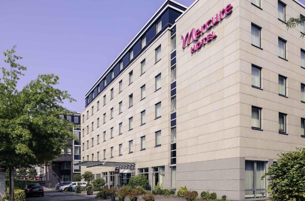 763689062