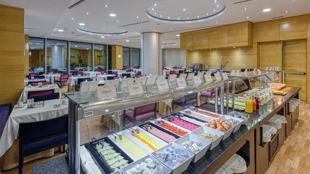 250424014124_698_ontbijt