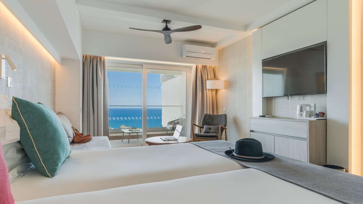 pestana-blue-alvor-gallery-accommodation-classic-sea-tv