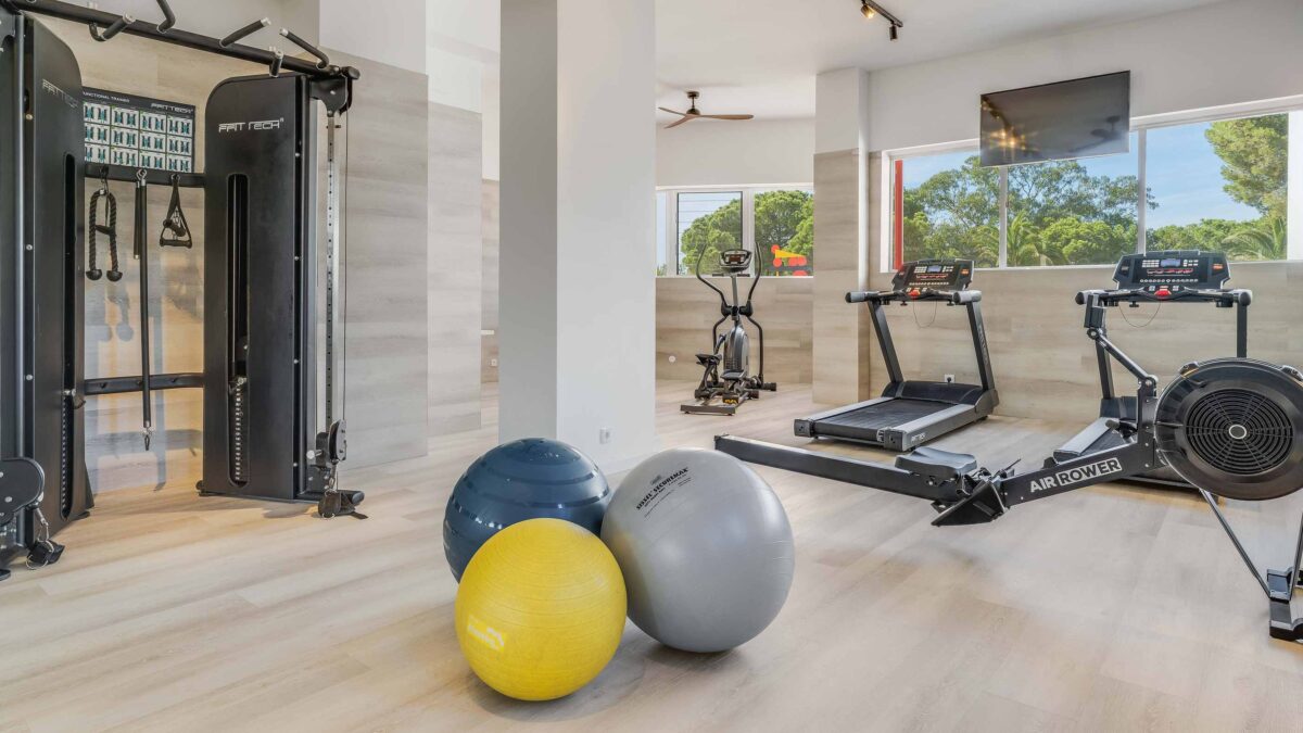 pestana-blue-alvor-gallery-facilities-gym-view