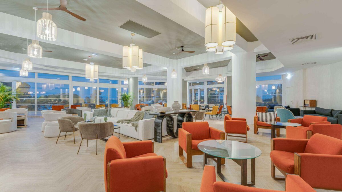 pestana-blue-alvor-gallery-restaurant-bubbles-bar